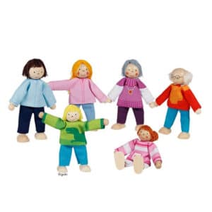 Moderne Puppenfamilie mit Großeltern