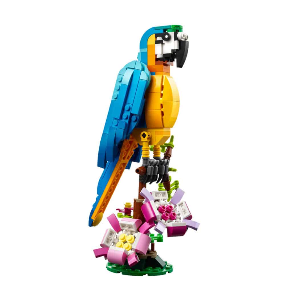 LEGO-Creator-3-in-1-31136-Exotischer-Papagei-01