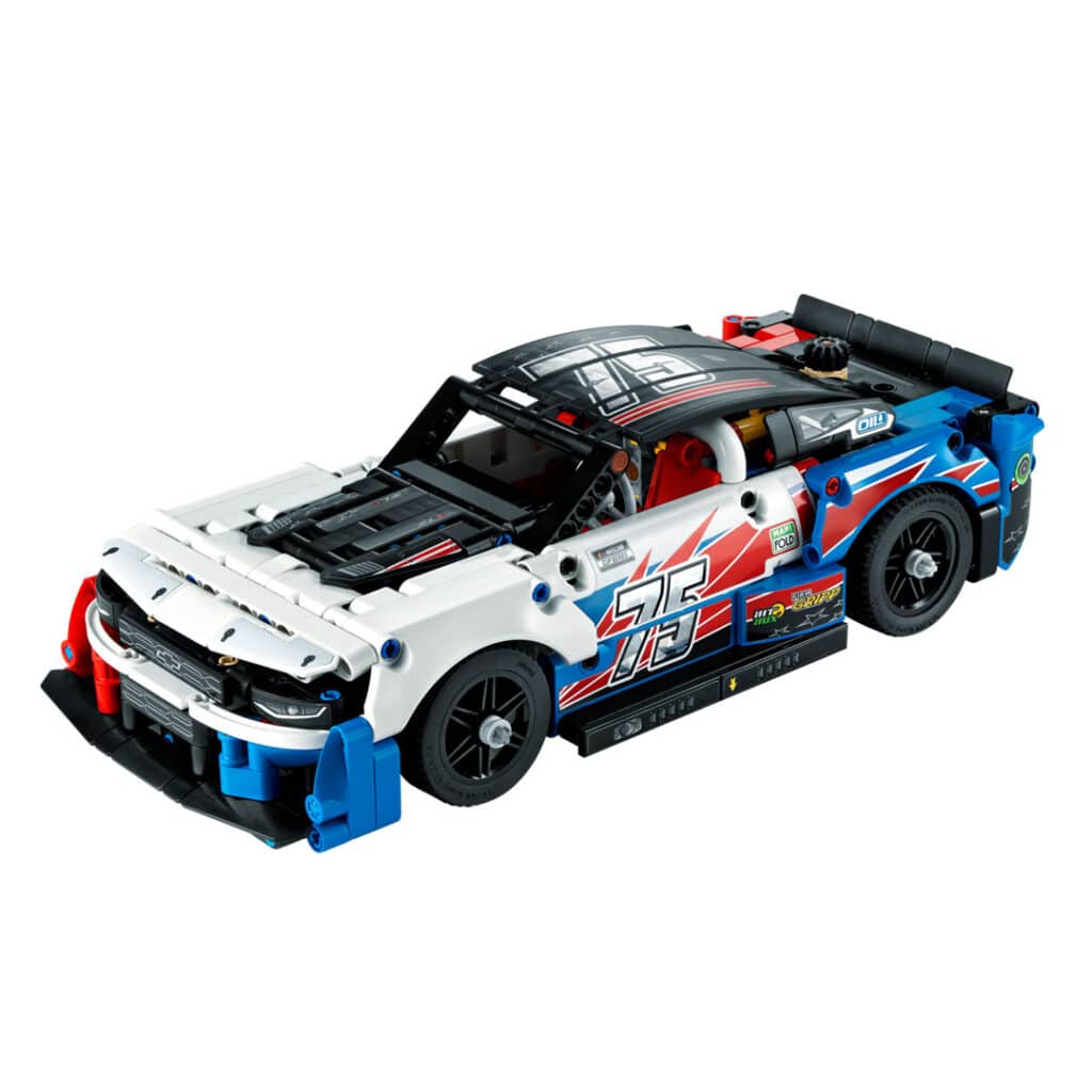 LEGO-Technic-42153-NASCAR-Next-Gen-Chevrolet-Camaro-ZL1-01