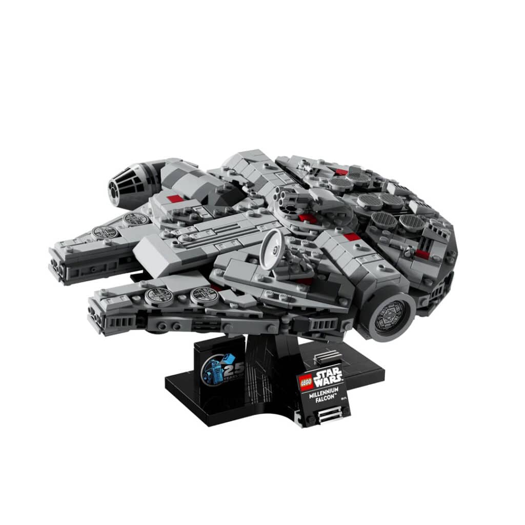 LEGO-75375-Star-Wars-Millenium-Falcon-01
