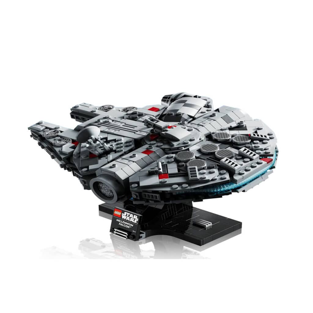 LEGO-75375-Star-Wars-Millenium-Falcon-02
