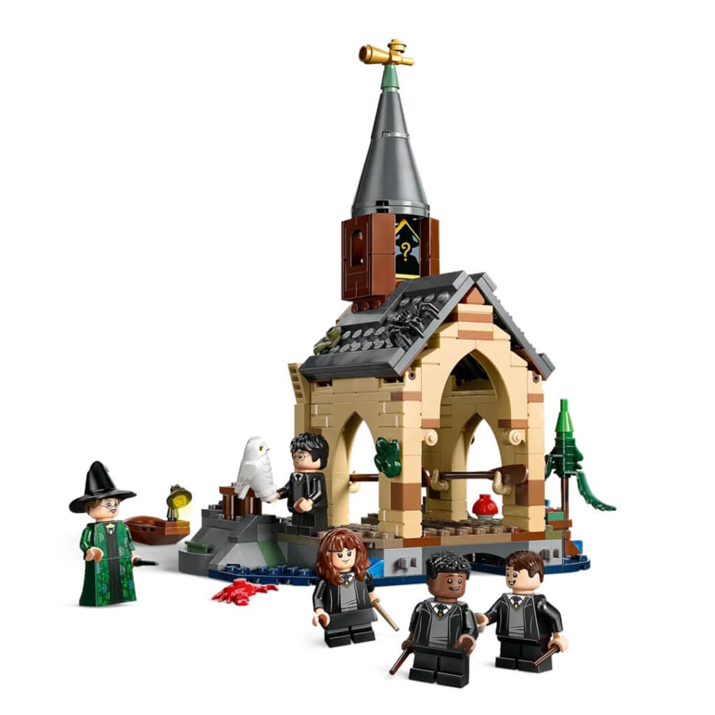 LEGO-Harry-Potter-76426-Bootshaus-von-Schloss-Hogwarts-02