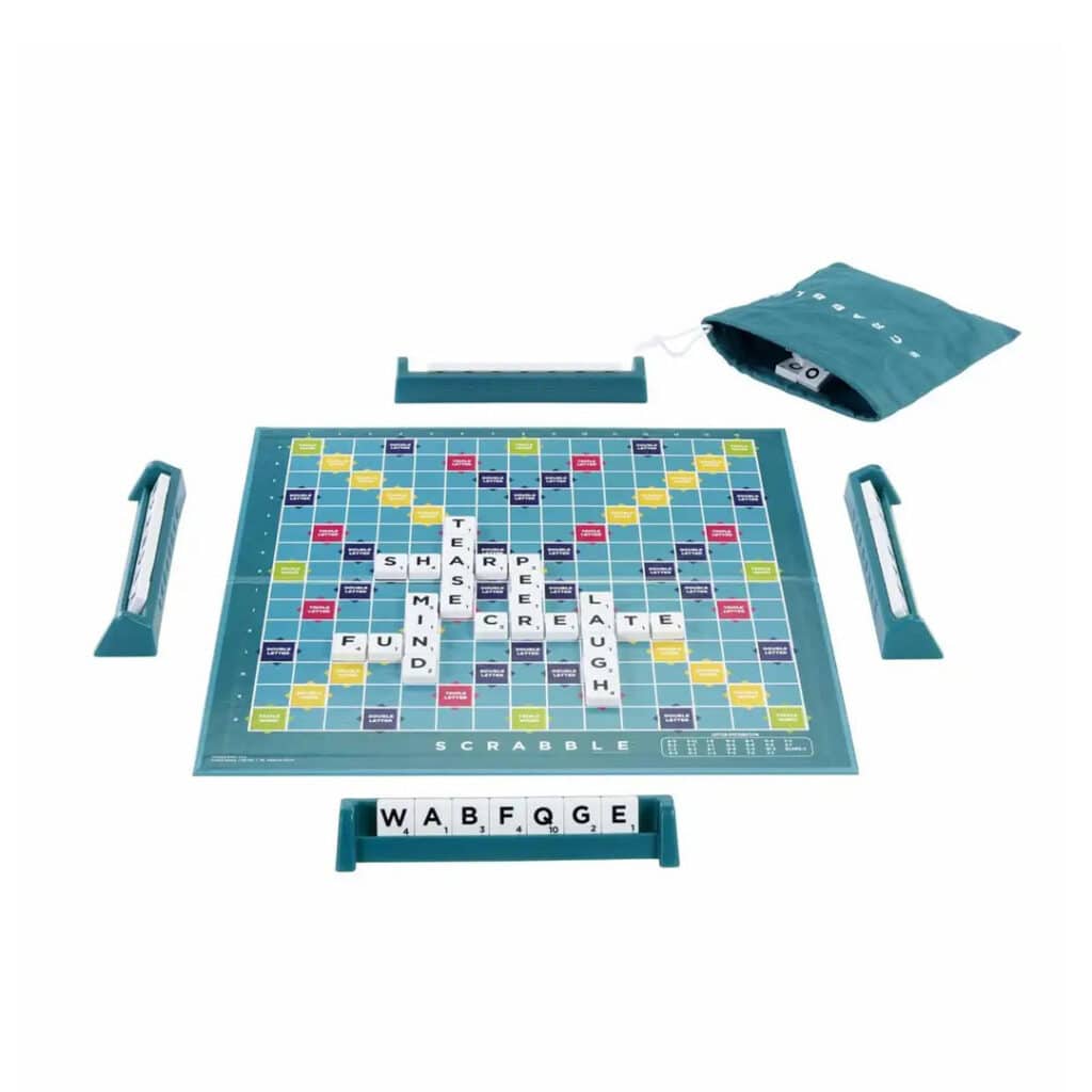 Scrabble-Core-Refresh-Brettspiel-Woerterspiel-Gesellschaftsspiel-Familienspiel-02